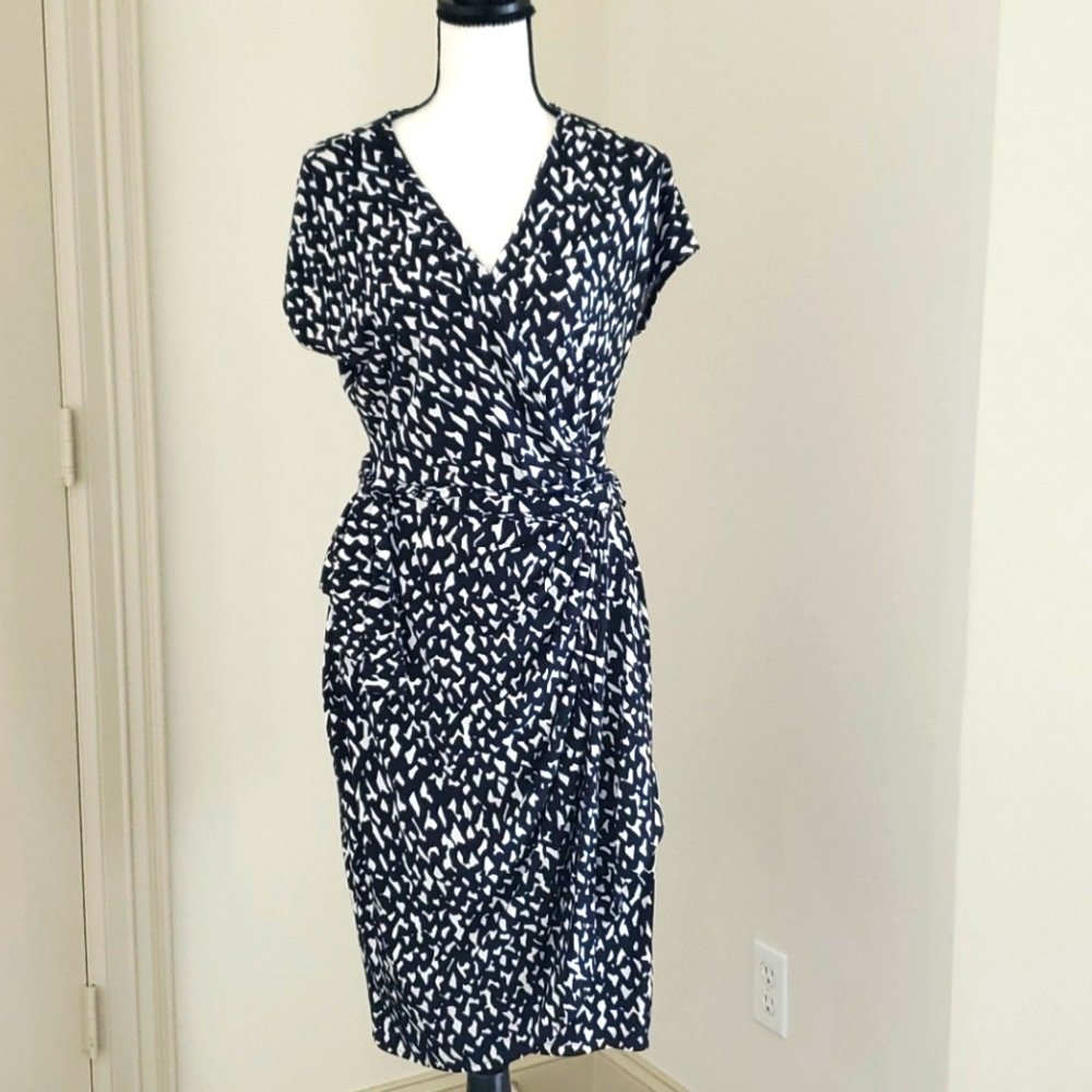 Maggy London wrap dress sz 14